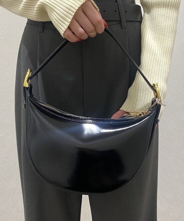 吉田 花さんの「BEAMS WOMEN｜リブ ニット ポロ」を使ったコーディネート
