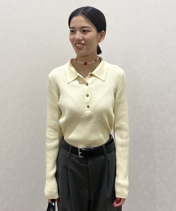 吉田 花さんの「BEAMS WOMEN｜リブ ニット ポロ」を使ったコーディネート