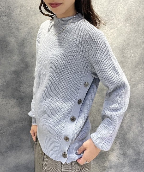 高木 菜央さんの「BEAMS WOMEN｜CAMINANDO / バックジップ ブーツ」を使ったコーディネート