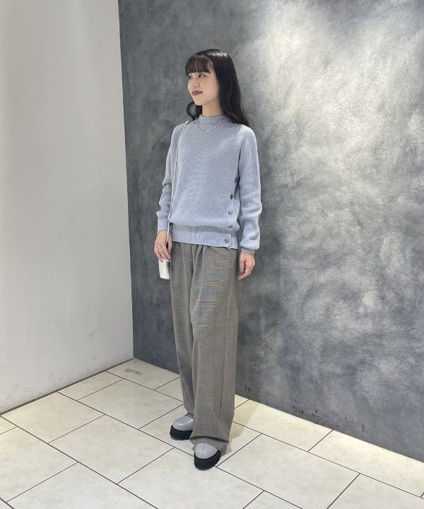 高木 菜央さんの「BEAMS WOMEN｜CAMINANDO / バックジップ ブーツ」を使ったコーディネート