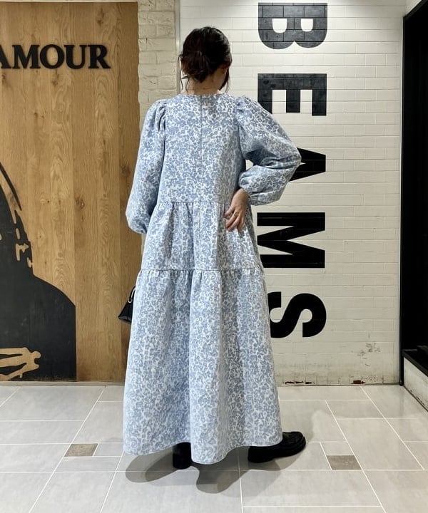 原田 まりんさんの「BEAMS WOMEN｜YAHKI / YH-661 クロス ボディ バッグ」を使ったコーディネート