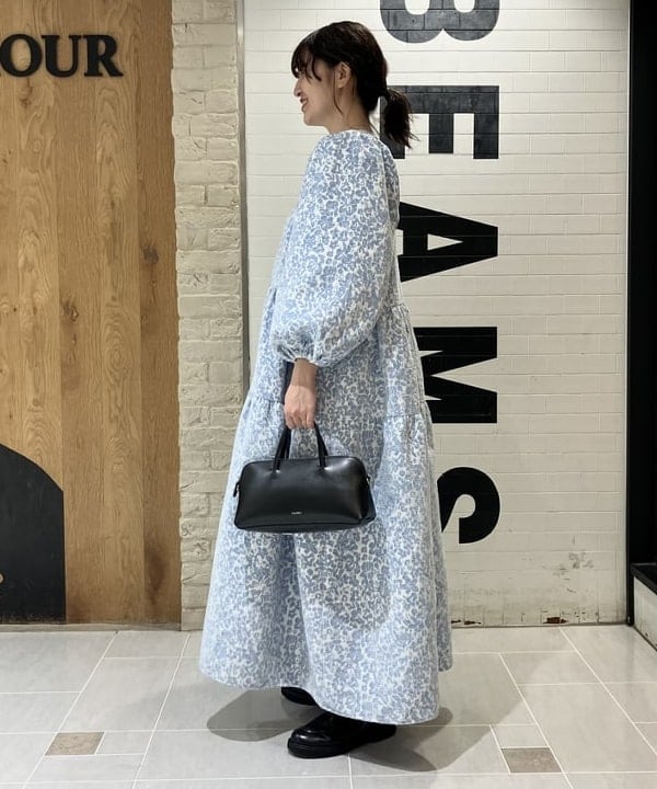 原田 まりんさんの「BEAMS WOMEN｜YAHKI / YH-661 クロス ボディ バッグ」を使ったコーディネート