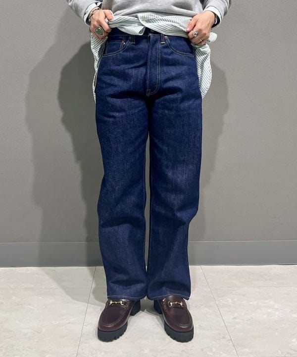 木村 梨香さんの「BEAMS WOMEN｜GOOD ROCK SPEED / 別注 カレッジ クルー スウェット」を使ったコーディネート