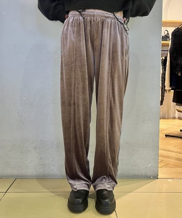 イトウミサキさんの「BEAMS WOMEN｜」を使ったコーディネート