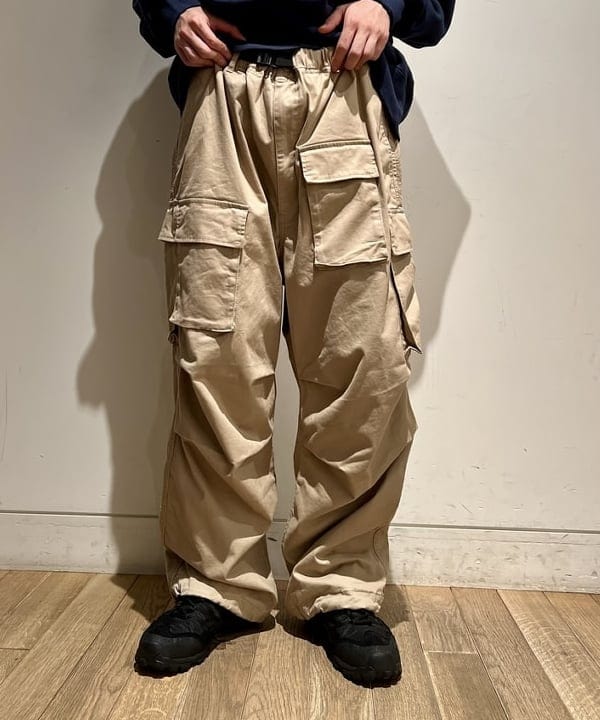 関澤 佑樹さんの「BEAMS WOMEN｜【別注】テーラー東洋 / SUKA CREW SWEAT EMBROIDERED」を使ったコーディネート