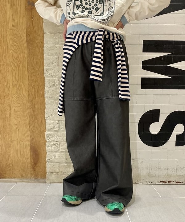 amaさんの「BEAMS WOMEN｜Jackman / 別注 別注 ロゴ リブ ロングスリーブ Tシャツ 24AW」を使ったコーディネート