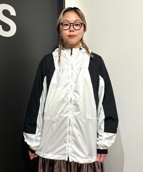 sakuraさんの「BEAMS WOMEN｜メタリック ギャザー スカート」を使ったコーディネート