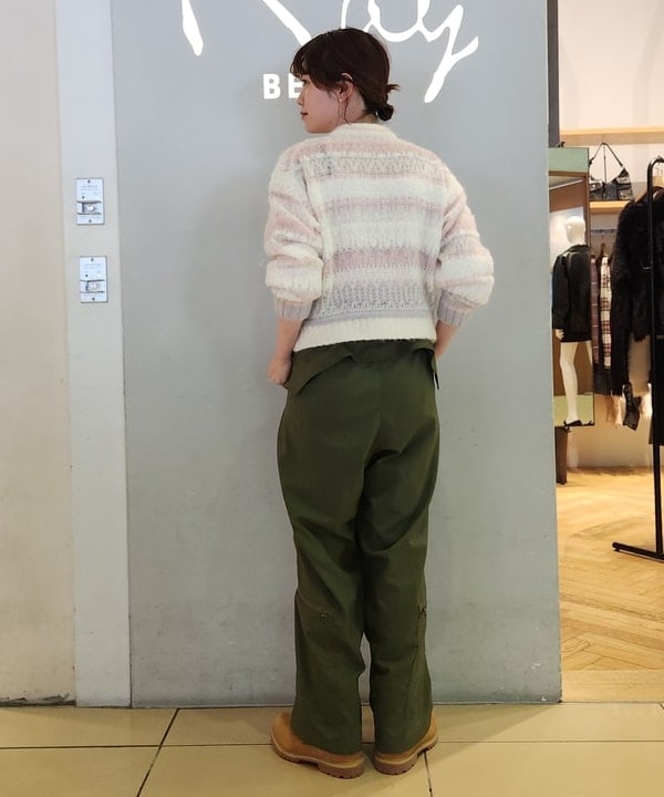 saori KATOさんの「BEAMS WOMEN｜【別注】BOUSSOLE / フェアアイル カーディガン」を使ったコーディネート