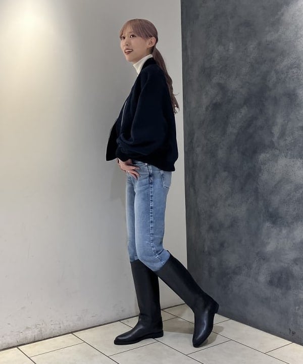 nodokaさんの「BEAMS WOMEN｜COG THE BIGSMOKE / KARINA ショートブルゾン」を使ったコーディネート
