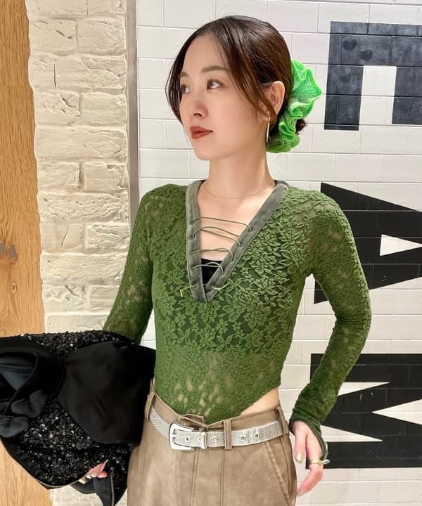 カタヤマ アヤさんの「BEAMS WOMEN｜」を使ったコーディネート
