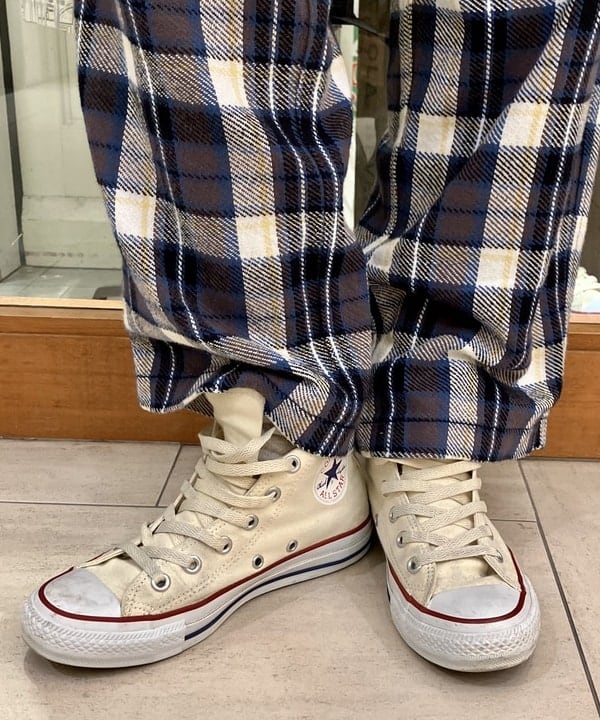 小原 もこさんの「BEAMS WOMEN｜CONVERSE / ALL STAR HI」を使ったコーディネート