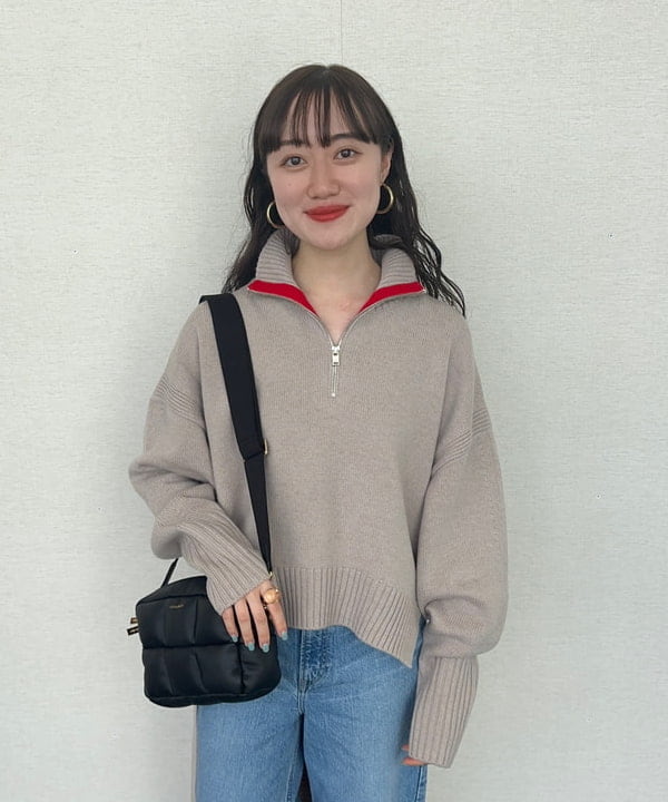 大浦 栞さんの「BEAMS WOMEN｜upper hights / THE NIECE デニムパンツ」を使ったコーディネート