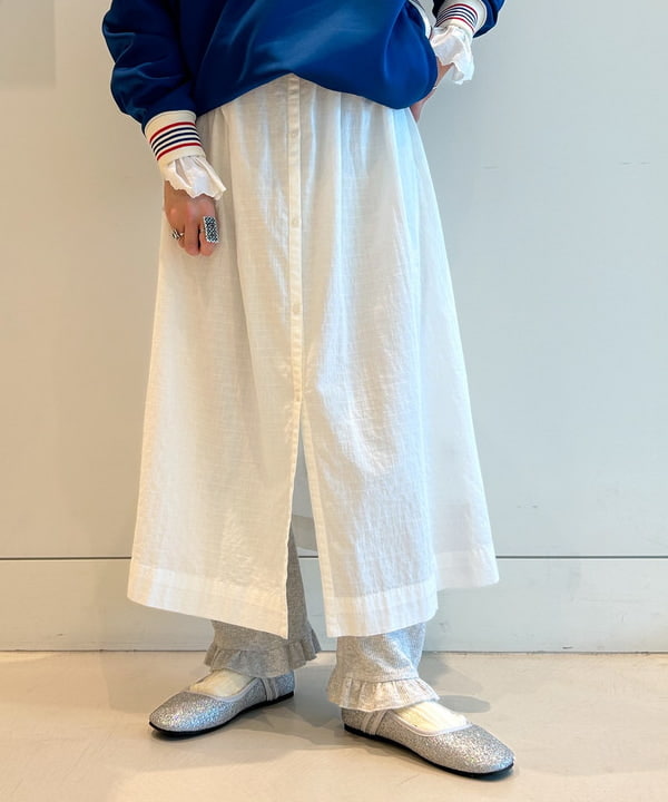 清水 彩乃さんの「BEAMS WOMEN｜Nd_Trk_VN_PO_SP」を使ったコーディネート