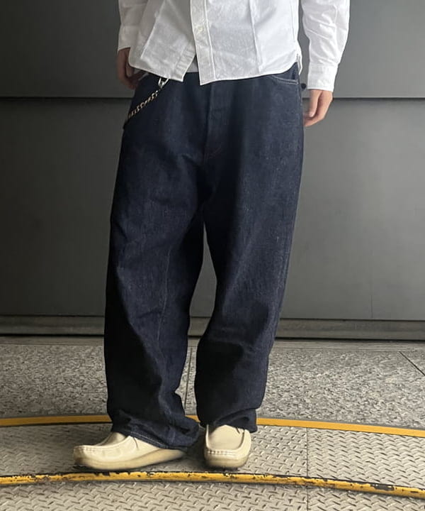 宮越 拓斗さんの「BEAMS WOMEN｜オックスフォード ボタンダウン シャツ」を使ったコーディネート