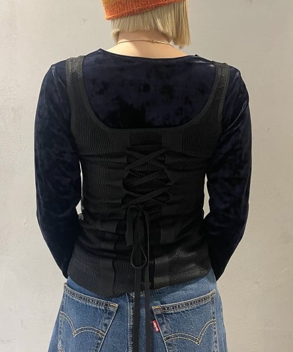 りりさんの「BEAMS WOMEN｜LEVI’S(R) / HIGH RISE A-LINE DECON SKIRT」を使ったコーディネート
