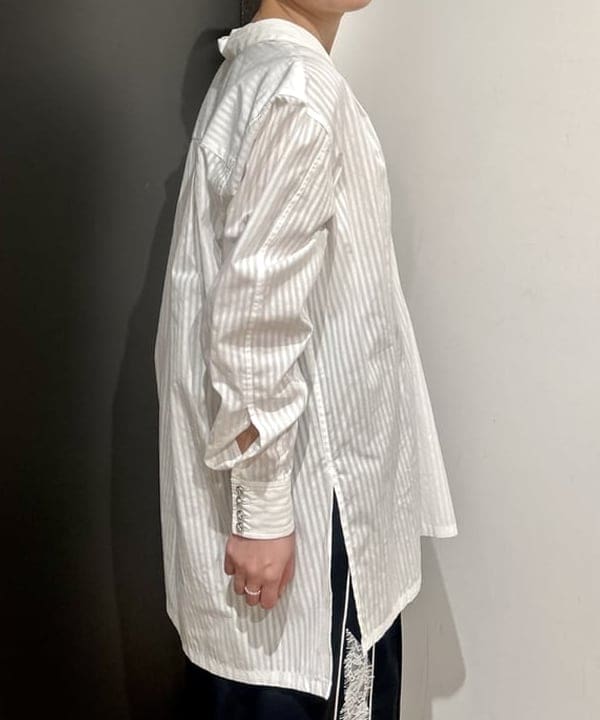早川 萌子さんの「BEAMS WOMEN｜サイド レース ラインパンツ」を使ったコーディネート