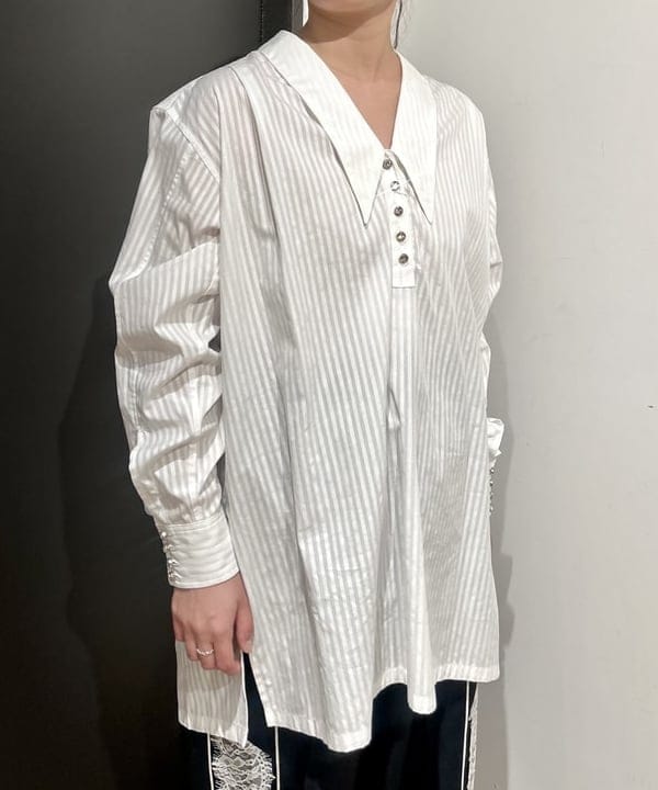 早川 萌子さんの「BEAMS WOMEN｜サイド レース ラインパンツ」を使ったコーディネート
