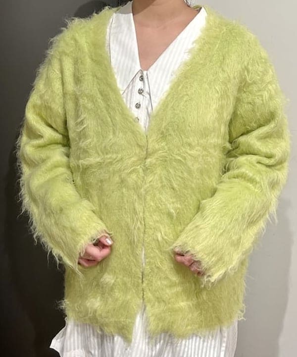 早川 萌子さんの「BEAMS WOMEN｜サイド レース ラインパンツ」を使ったコーディネート