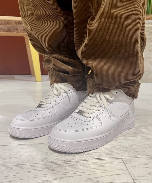 新里 京介さんの「BEAMS WOMEN｜NEW. / ANGLER」を使ったコーディネート