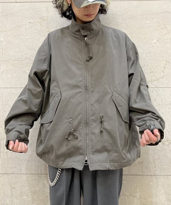 菊田 悠さんの「BEAMS WOMEN｜2プリーツ ワイド スラックス」を使ったコーディネート