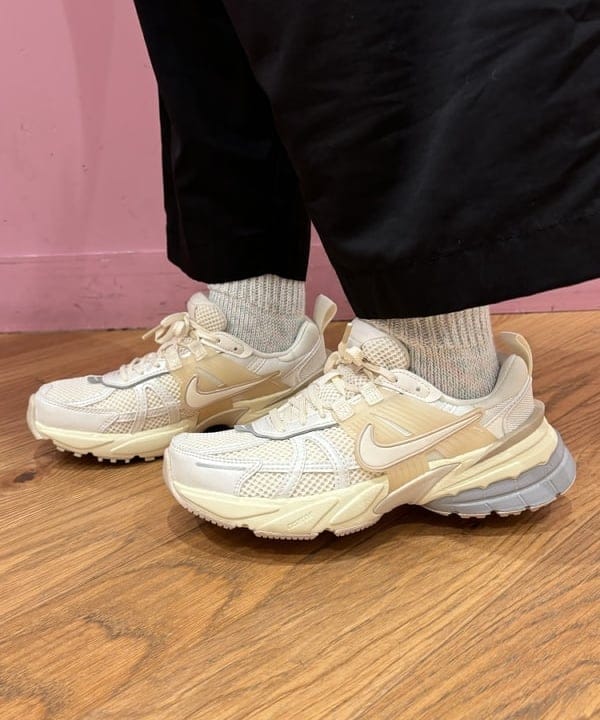 ここあさんの「BEAMS WOMEN｜リブ ニット ポロ」を使ったコーディネート