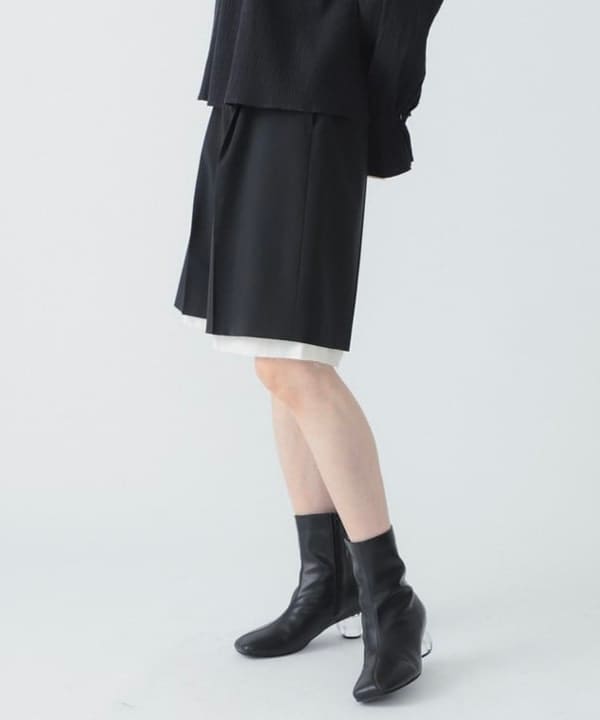 神坂 莉子さんの「BEAMS WOMEN｜RBS / 配色ヘム ハーフ パンツ」を使ったコーディネート