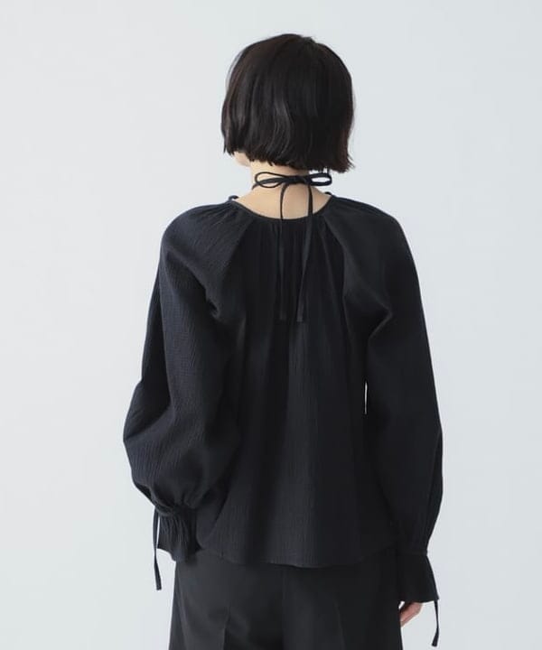 神坂 莉子さんの「BEAMS WOMEN｜RBS / 配色ヘム ハーフ パンツ」を使ったコーディネート