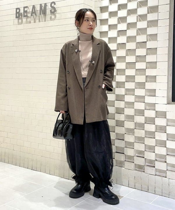 カタヤマ アヤさんの「BEAMS WOMEN｜フラップ ミニ バッグ」を使ったコーディネート