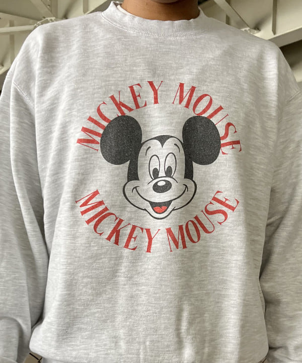 NADEL ナデールさんの「BEAMS WOMEN｜【別注】Clarks ORIGINALS / Desert Khan GORE-TEX（R）▲」を使ったコーディネート