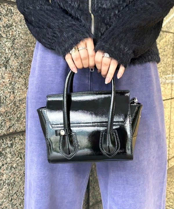 あすかさんの「BEAMS WOMEN｜フェード ワイド スウェット パンツ」を使ったコーディネート