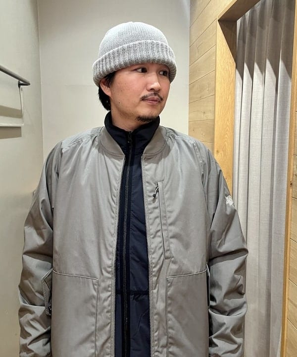 新里 京介さんの「BEAMS WOMEN｜BEAMS PLUS / バックフリース ミリタリー ライナー」を使ったコーディネート