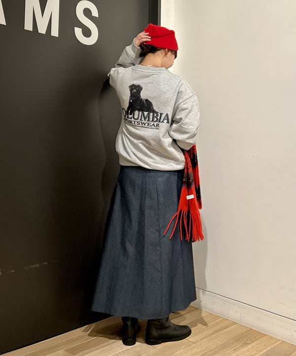 早川 萌子さんの「BEAMS WOMEN｜【別注】Columbia / Graphic Sweat」を使ったコーディネート