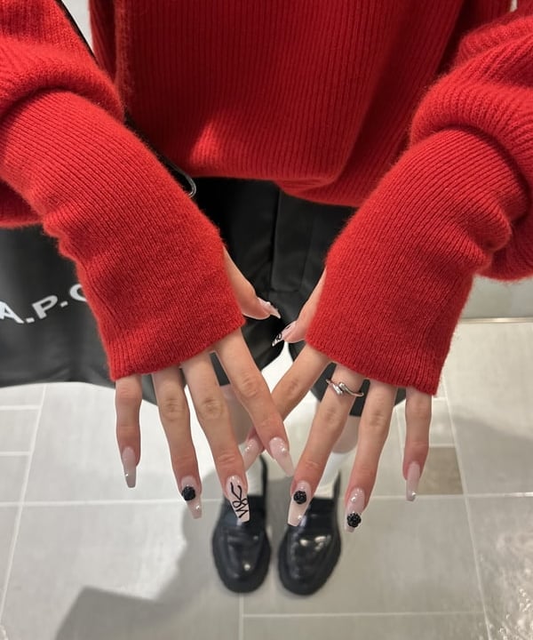 桃羽さんの「BEAMS WOMEN｜フェイクレザー ショートパンツ」を使ったコーディネート