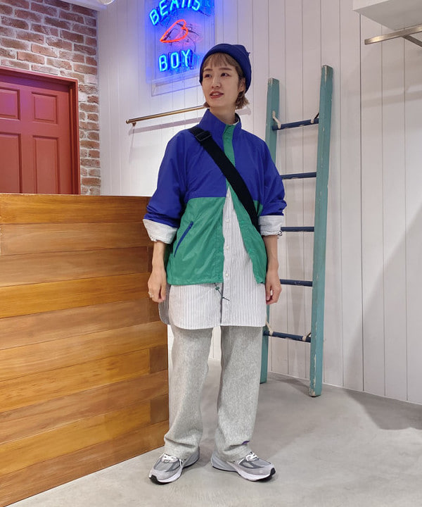 Kaoru Sakumaさんの「BEAMS WOMEN｜ナイロン パッカブル ブルゾン」を使ったコーディネート