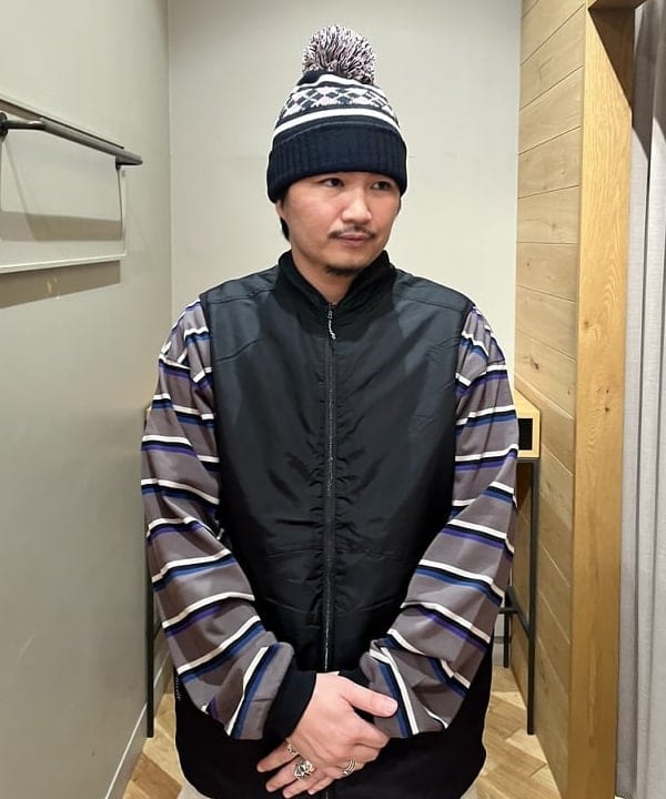 新里 京介さんの「BEAMS WOMEN｜アーガイル ポンポン ワッチ キャップ」を使ったコーディネート