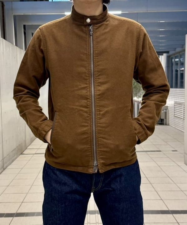 配島 孝明さんの「BEAMS WOMEN｜orSlow / 105 Original Standard Denim One Wash」を使ったコーディネート