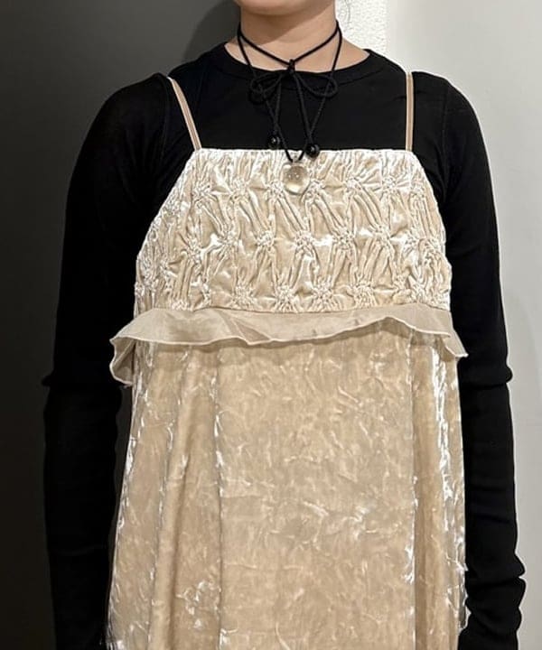 早川 萌子さんの「BEAMS WOMEN｜テレコ リブ クルーネック トップス」を使ったコーディネート