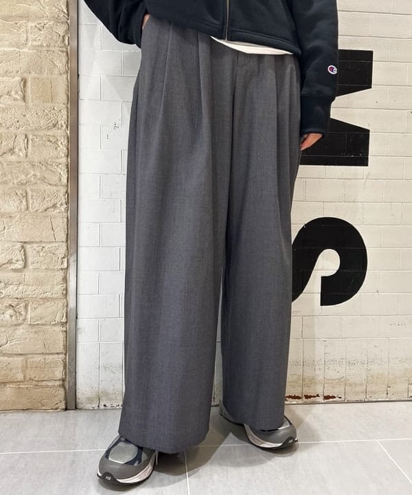 川口 恵さんの「BEAMS WOMEN｜」を使ったコーディネート