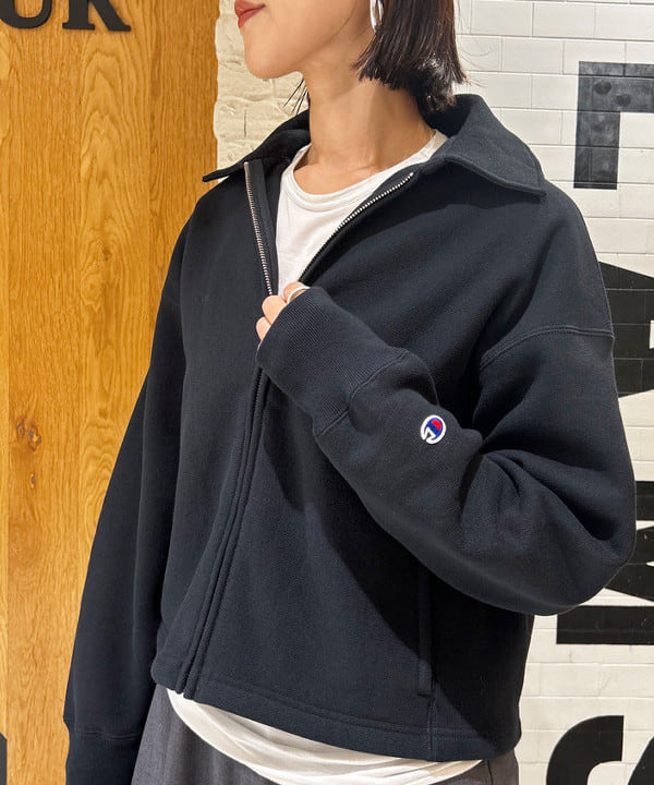 川口 恵さんの「BEAMS WOMEN｜」を使ったコーディネート