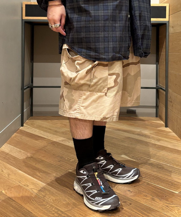 三宅 康平さんの「BEAMS WOMEN｜STANDARD SUPPLY / 別注 Daily Day Pack」を使ったコーディネート