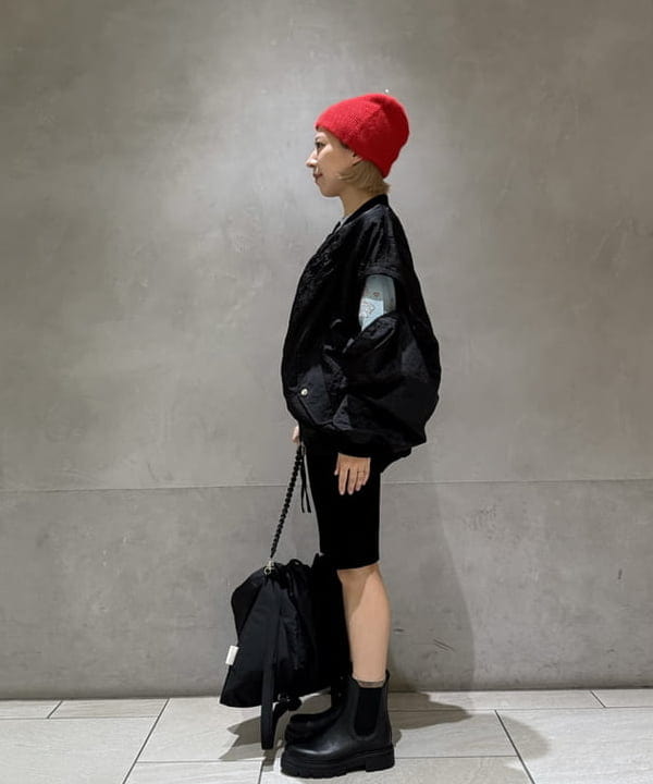 シロヤマさんの「BEAMS WOMEN｜カット コーデュロイ バイカー ショーツ」を使ったコーディネート