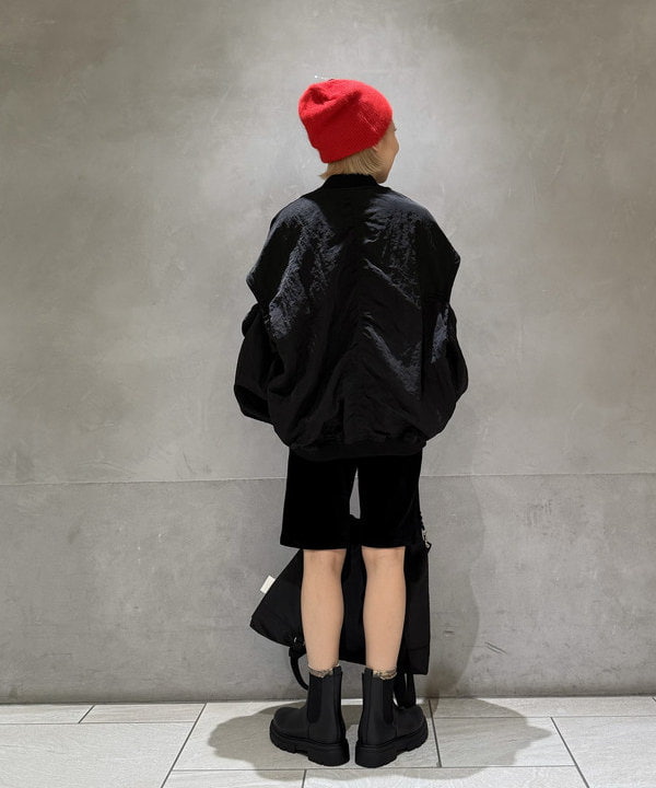 シロヤマさんの「BEAMS WOMEN｜カット コーデュロイ バイカー ショーツ」を使ったコーディネート