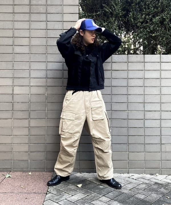 りくっしーさんの「BEAMS WOMEN｜クレイジー デザイン トラッカージャケット」を使ったコーディネート