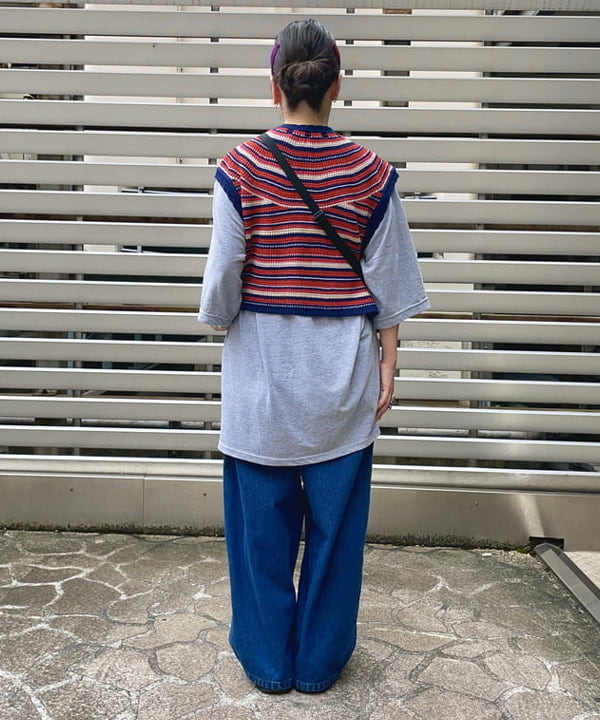コウリキ　マミさんの「BEAMS WOMEN｜Gramicci × BEAMS BOY / 別注 ワイド デニム パンツ」を使ったコーディネート