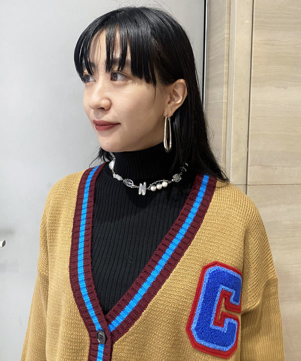 マツド ユメカさんの「BEAMS WOMEN｜14G リブ タートル ニット」を使ったコーディネート