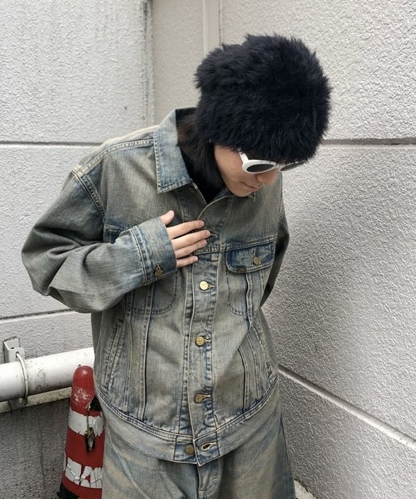 はるひむさんの「BEAMS WOMEN｜【別注】Lee / WIDE FADE BAGGY JEANS」を使ったコーディネート