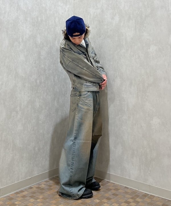 菊田 悠さんの「BEAMS WOMEN｜【別注】Lee / WIDE FADE BAGGY JEANS」を使ったコーディネート