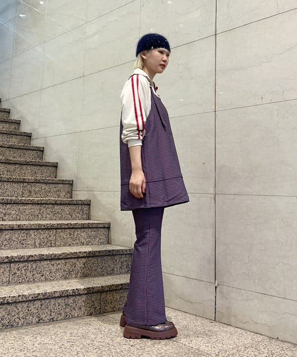 あさひさんの「BEAMS WOMEN｜ジャカード チェック フレア パンツ」を使ったコーディネート