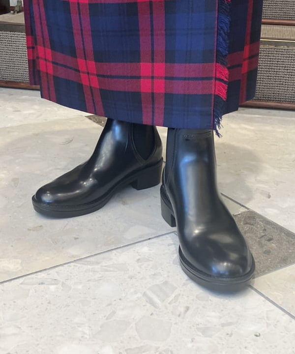 蒲原 捺美さんの「BEAMS WOMEN｜丸胴 テレコ 長袖 Tシャツ」を使ったコーディネート