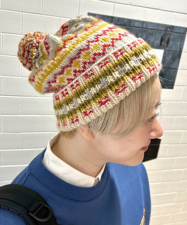 スミレさんの「BEAMS WOMEN｜【別注】Columbia / Graphic Sweat」を使ったコーディネート